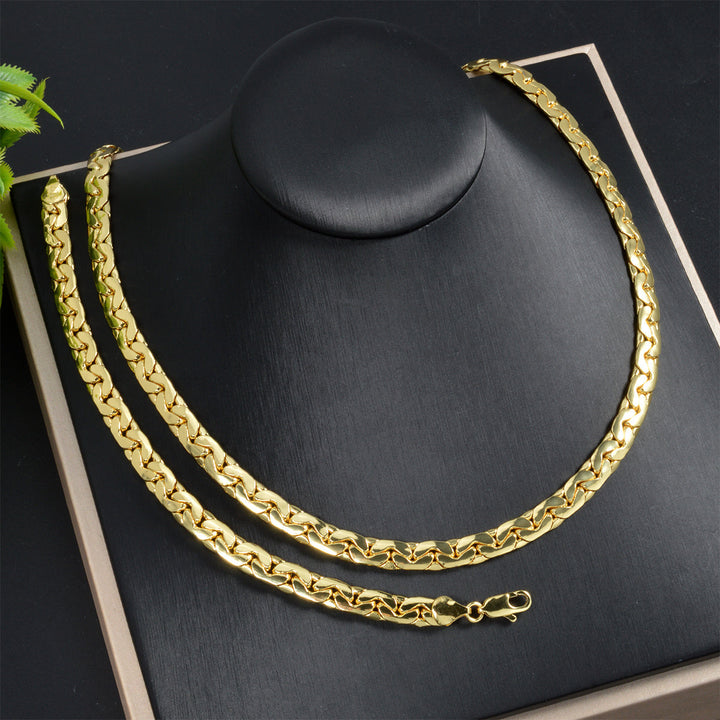 Handgjord Kopparkedja med Guldplätering